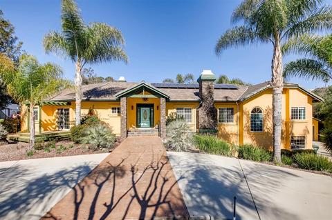 2120 Catalina Ave, Vista, CA 92084 photo 3