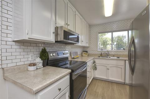 1754 Pleasantdale, Encinitas, CA 92024 photo 6