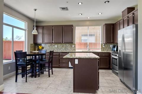 2516 Starlight Gln, Escondido, CA 92026 photo 7