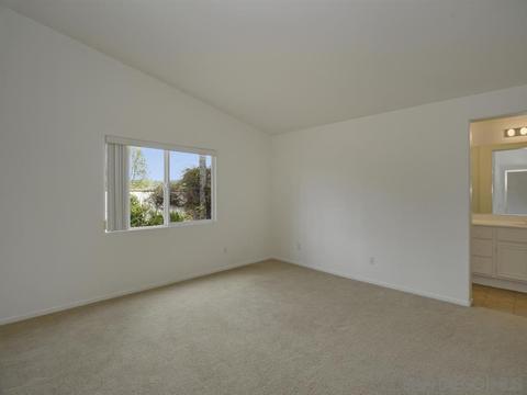 5071 Mendip St, Oceanside, CA 92057 photo 8