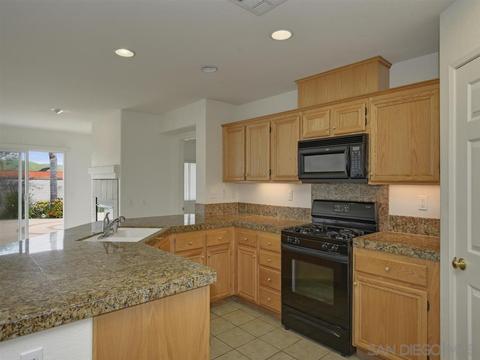 5071 Mendip St, Oceanside, CA 92057 photo 3