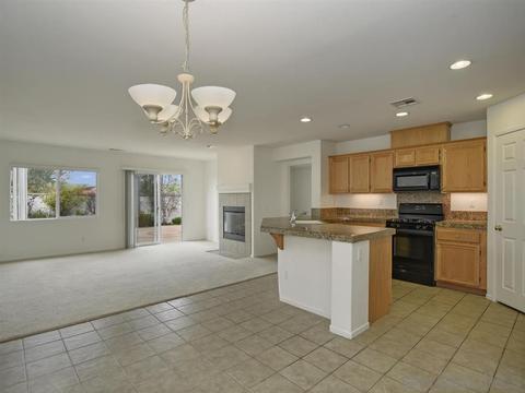 5071 Mendip St, Oceanside, CA 92057 photo 4