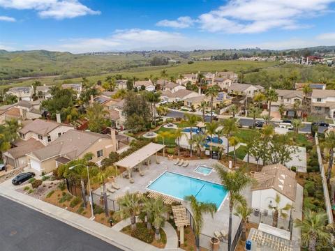 5071 Mendip St, Oceanside, CA 92057 photo 2
