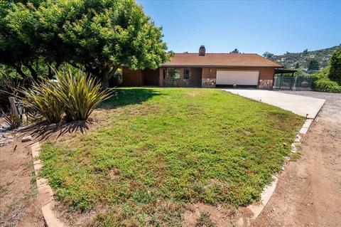 15840 Thomas Paine Dr, Ramona, CA 92065 photo 2