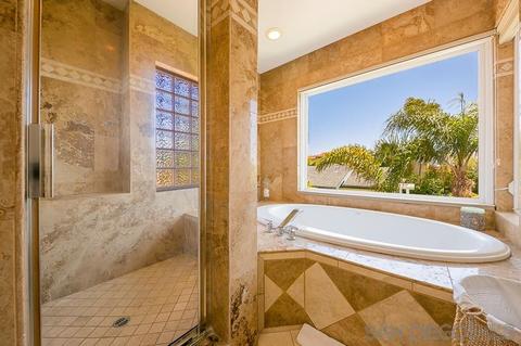 6472 Cardeno, La Jolla, CA 92037 photo 19