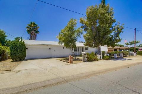 13049 Lakeshore Dr, Lakeside, CA 92040 photo 2