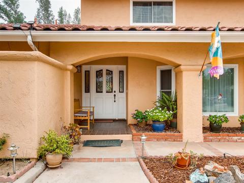 25268 Kerri Ln, Ramona, CA 92065 photo 2