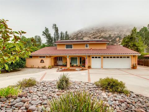 25268 Kerri Ln, Ramona, CA 92065 photo 1