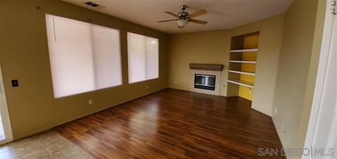 27595 Nellie Ct, Temecula, CA 92591 photo 9