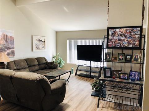 9449 Calle Del Lago, Santee, CA 92071 photo 3