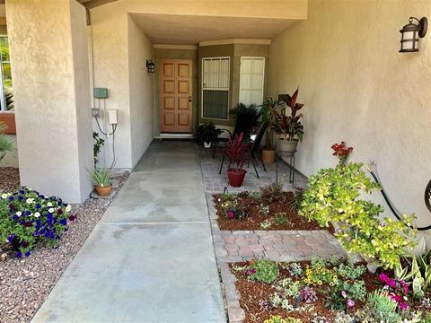 9449 Calle Del Lago, Santee, CA 92071 photo 2