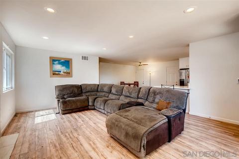 539 Sancardo Ter, Fallbrook, CA 92028 photo 6