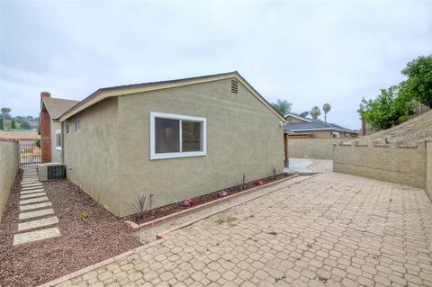 1738 Goodwin Dr, Vista, CA 92084 photo 18