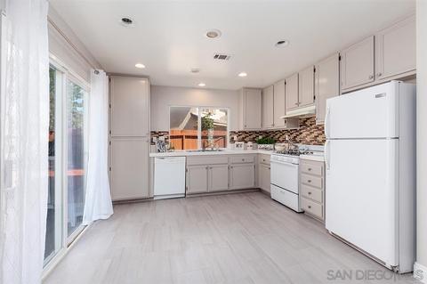 875 Socin Ct, Escondido, CA 92027 photo 8