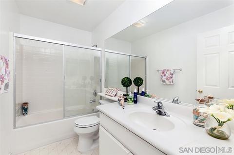 875 Socin Ct, Escondido, CA 92027 photo 20