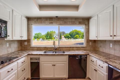 15418 Roundtree Rd, Valley Center, CA 92082 photo 12