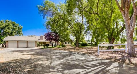 15418 Roundtree Rd, Valley Center, CA 92082 photo 1