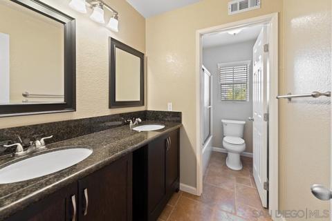 2081 Pointe Pkwy, Spring Valley, CA 91978 photo 24