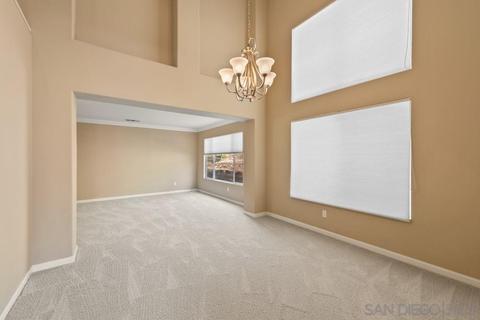 2081 Pointe Pkwy, Spring Valley, CA 91978 photo 10
