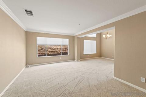 2081 Pointe Pkwy, Spring Valley, CA 91978 photo 8