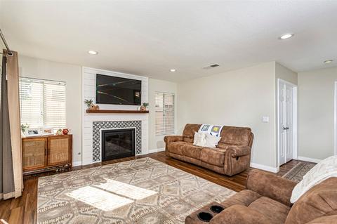 732 Mosaic Cir, Oceanside, CA 92057 photo 7