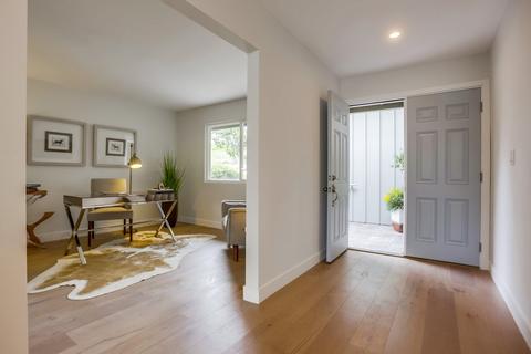 2177 Caminito Circulo Norte, La Jolla, CA 92037 photo 6