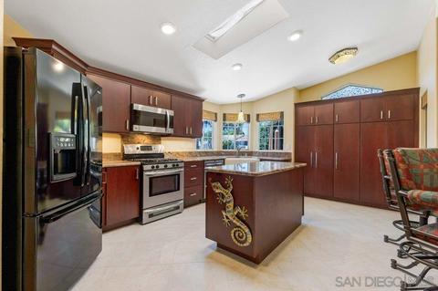 8025 Shir Mar Pl, El Cajon, CA 92021 photo 10