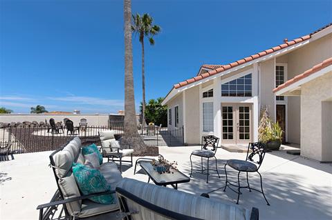 683 Picacho Ct, Oceanside, CA 92057 photo 17