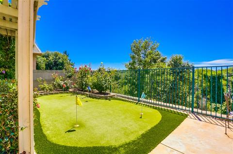537 Inverlochy Dr, Fallbrook, CA 92028 photo 15