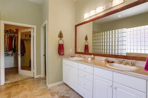 537 Inverlochy Dr, Fallbrook, CA 92028 photo 19