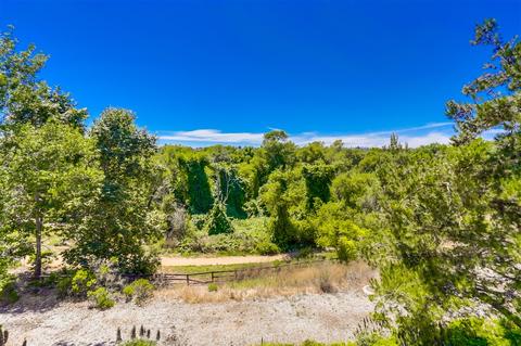 537 Inverlochy Dr, Fallbrook, CA 92028 photo 16