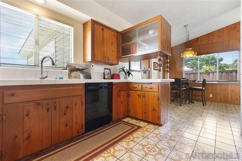 702 Cathy Ln, Cardiff, CA 92007 photo 5