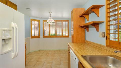 461 Nantucket Gln, Escondido, CA 92027 photo 17