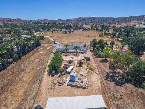 1585 Keyes, Ramona, CA 92065 photo 6