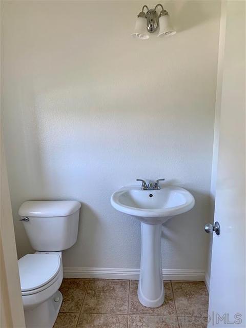 2003 Parker Mountain Rd, Chula Vista, CA 91913 photo 11