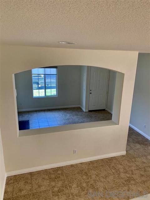2003 Parker Mountain Rd, Chula Vista, CA 91913 photo 6