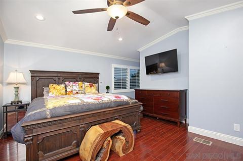 711 Marsolan, Solana Beach, CA 92075 photo 14