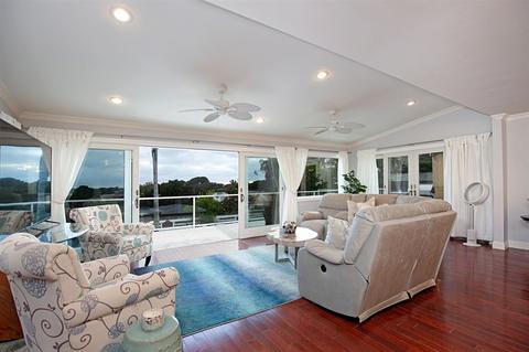 711 Marsolan, Solana Beach, CA 92075 photo 9