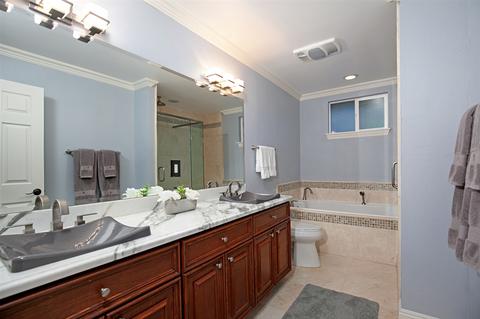 711 Marsolan, Solana Beach, CA 92075 photo 15