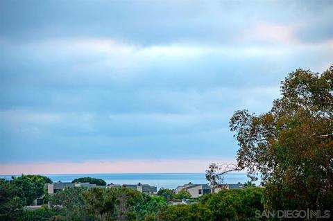 711 Marsolan, Solana Beach, CA 92075 photo 1