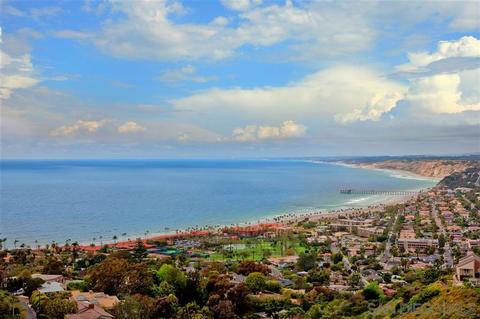 7405 Hillside Dr, La Jolla, CA 92037 photo 2