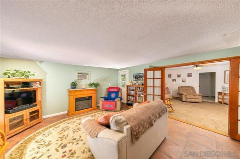 782 Latisha Pl, El Cajon, CA 92021 photo 3