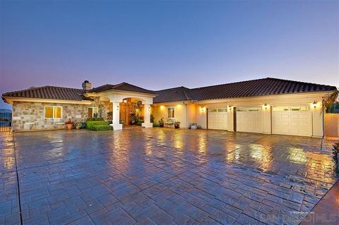 2750 Luelf St, Ramona, CA 92065 photo 1