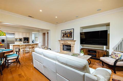 2230 Ivory Pl, Carlsbad, CA 92009 photo 9