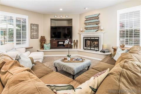 1582 Maritime Dr, Carlsbad, CA 92011 photo 3