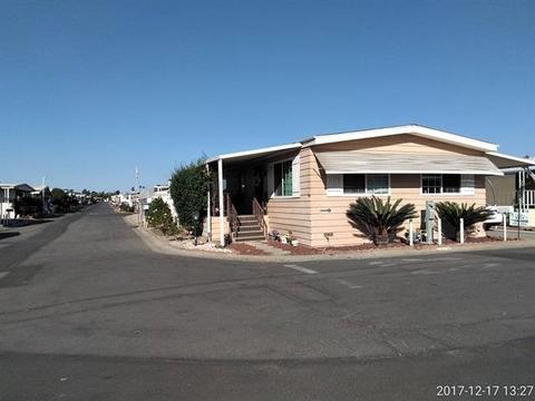 1010 E Bobier Dr #149, Vista, CA 92084 photo 1