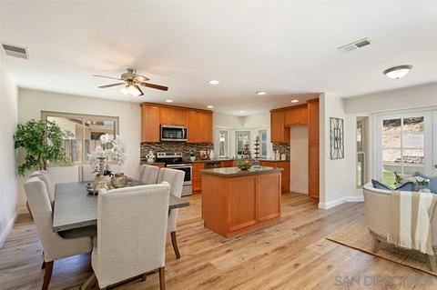 1668 W Knapp, Vista, CA 92083 photo 7