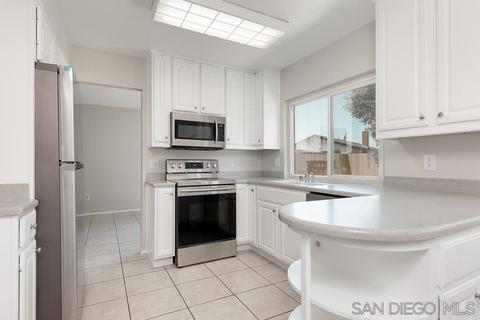 2126 Craig Ct, Lemon Grove, CA 91945 photo 10