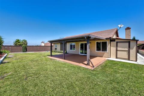 4661 Rose Dr, Oceanside, CA 92056 photo 16