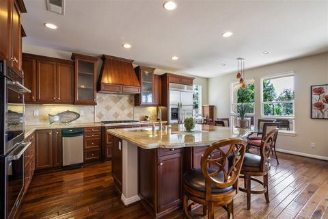 7021 Crystalline Dr, Carlsbad, CA 92011 photo 6